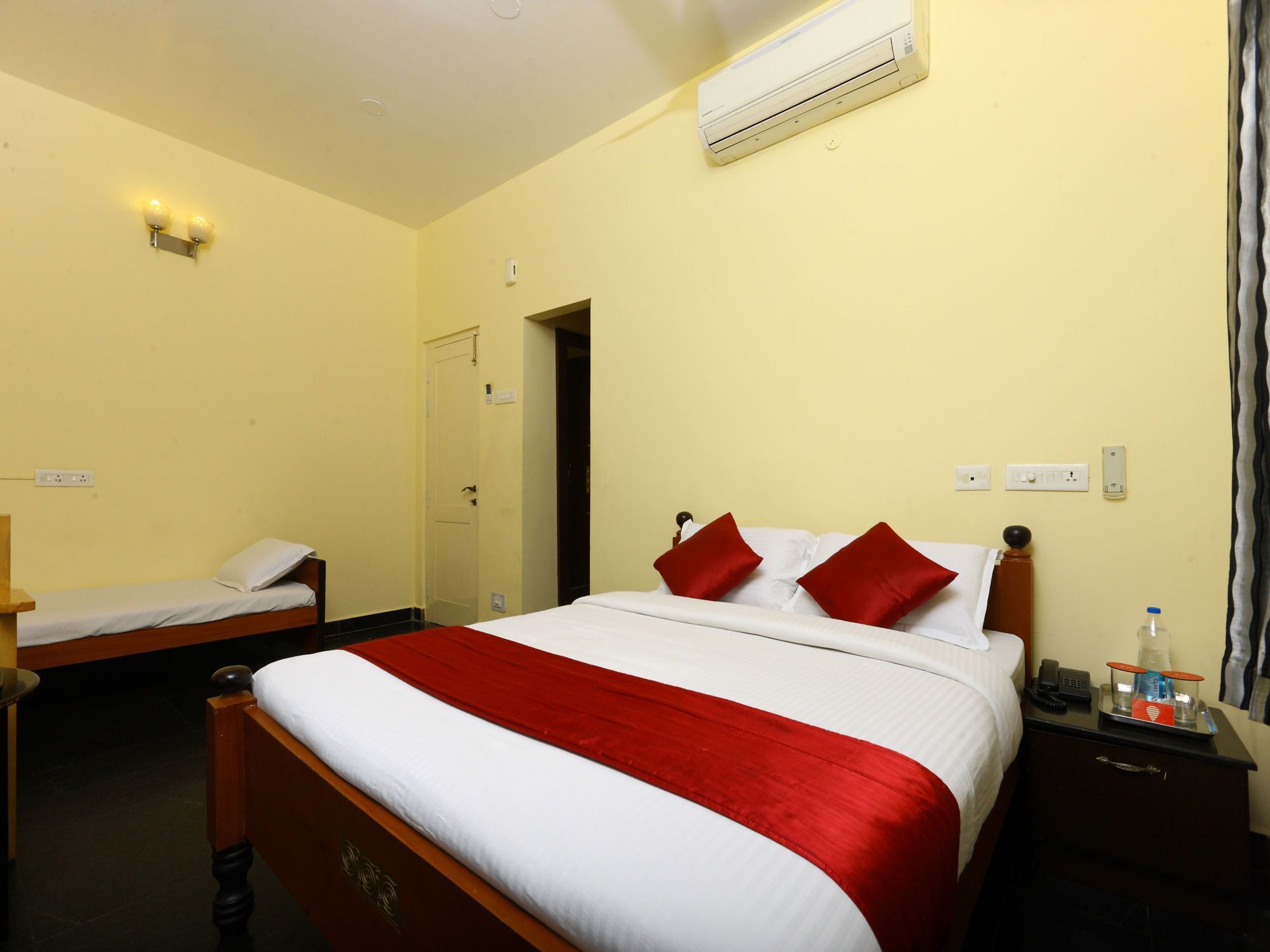Oyo 10630 Hotel Nano Turf Madurai Eksteriør bilde