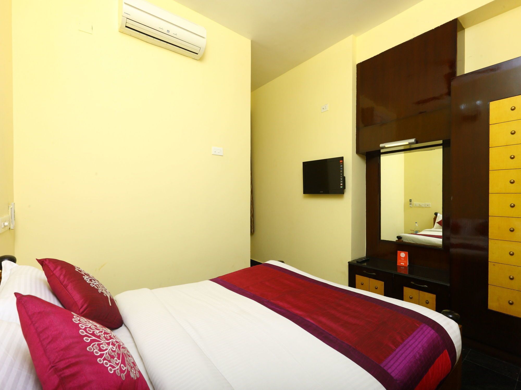 Oyo 10630 Hotel Nano Turf Madurai Eksteriør bilde
