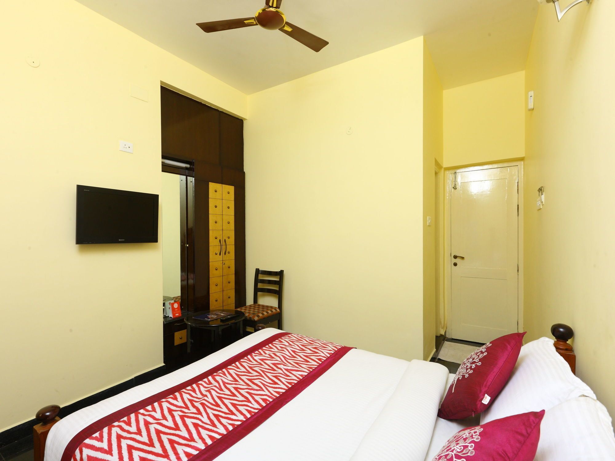 Oyo 10630 Hotel Nano Turf Madurai Eksteriør bilde