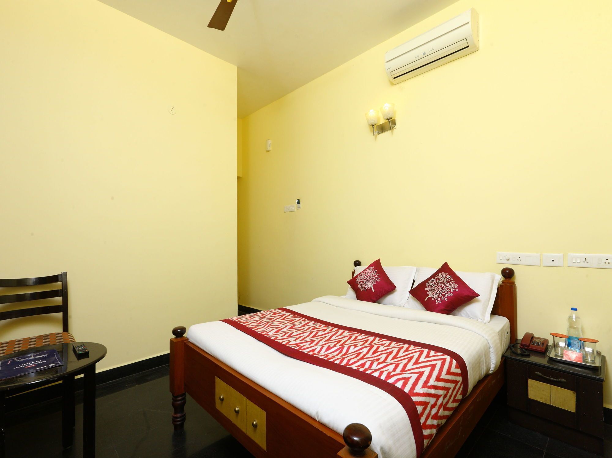 Oyo 10630 Hotel Nano Turf Madurai Eksteriør bilde
